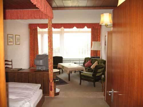 Hotel Valsana Am Kurpark Bad Wildbad Luaran gambar